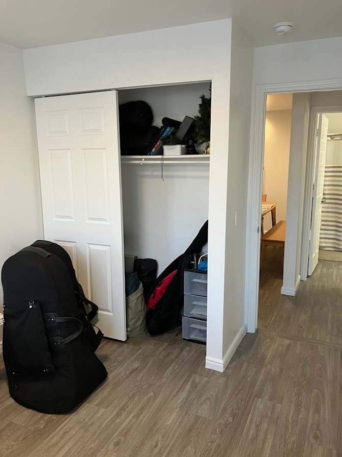 Enrique Tellez's room