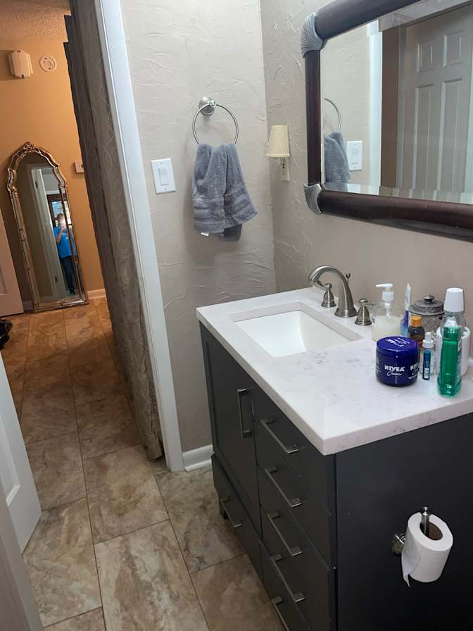 Carolyn's room