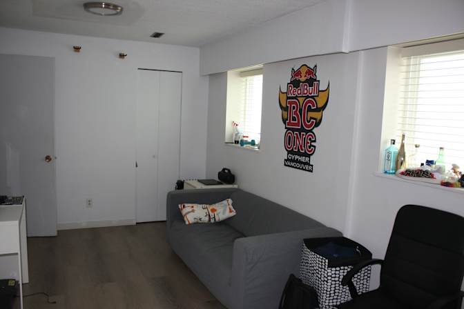 Mateo's room