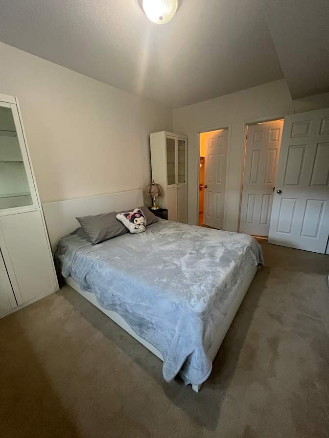 Annabelle's room