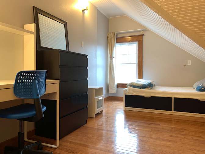 Bernie's room
