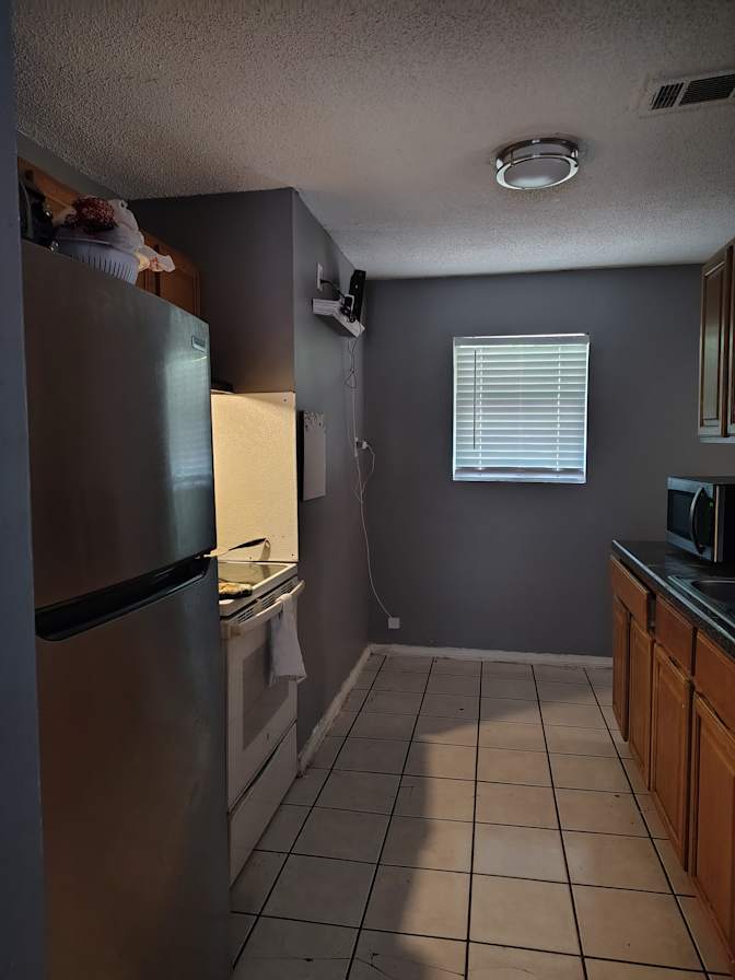 Iris FERGUSON's room