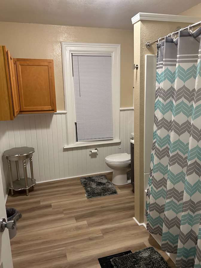 Asia Molex's room