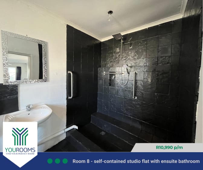 YouRooms's room