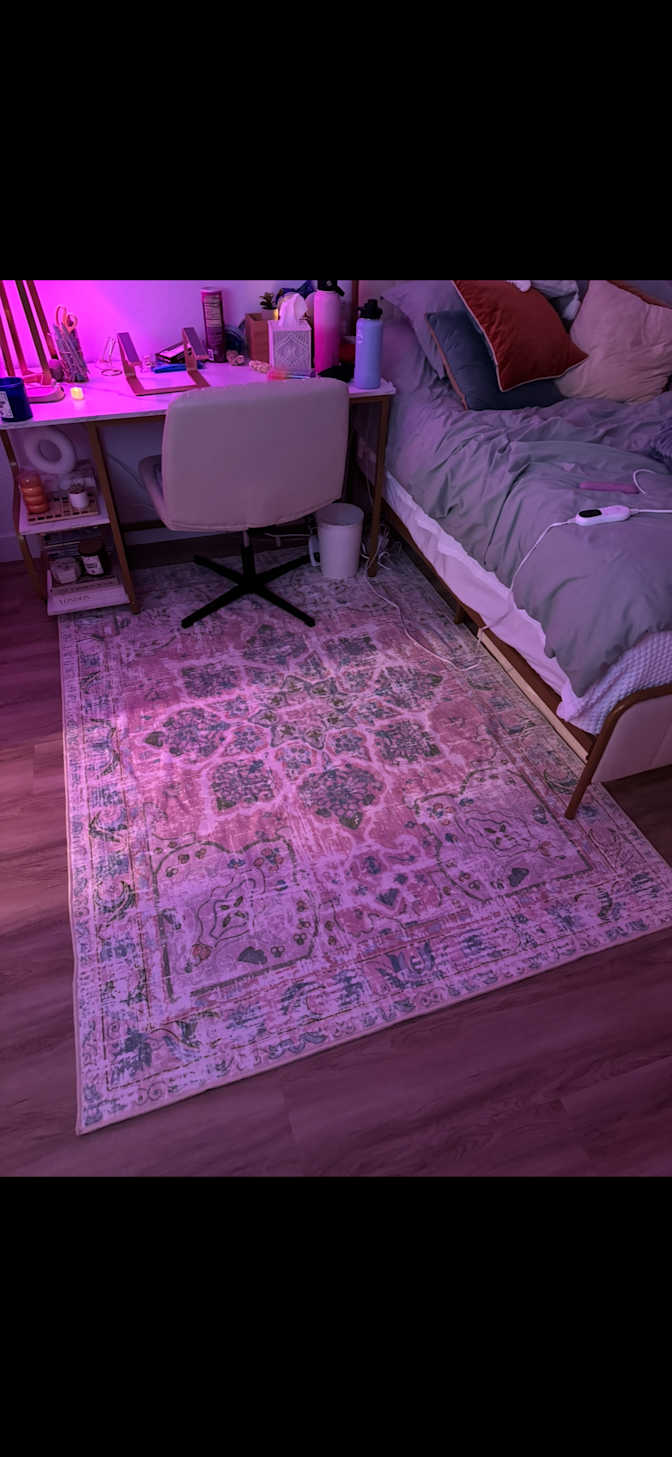 Caroline's room