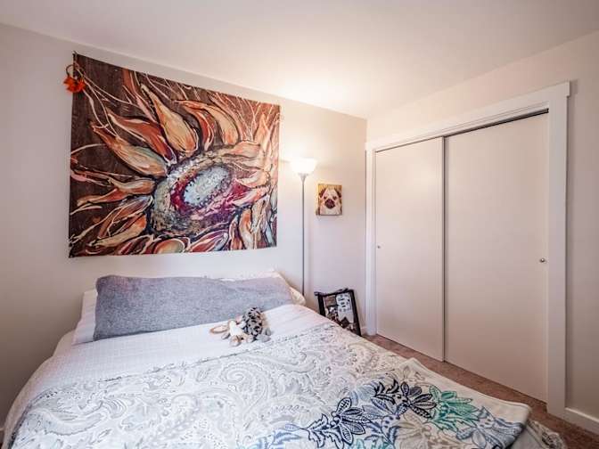 Sandra Stahl's room