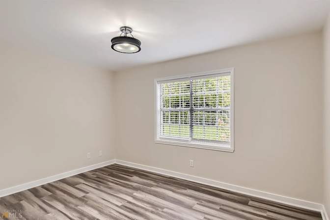 Alcove Rooms's room