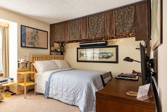 Diana's room