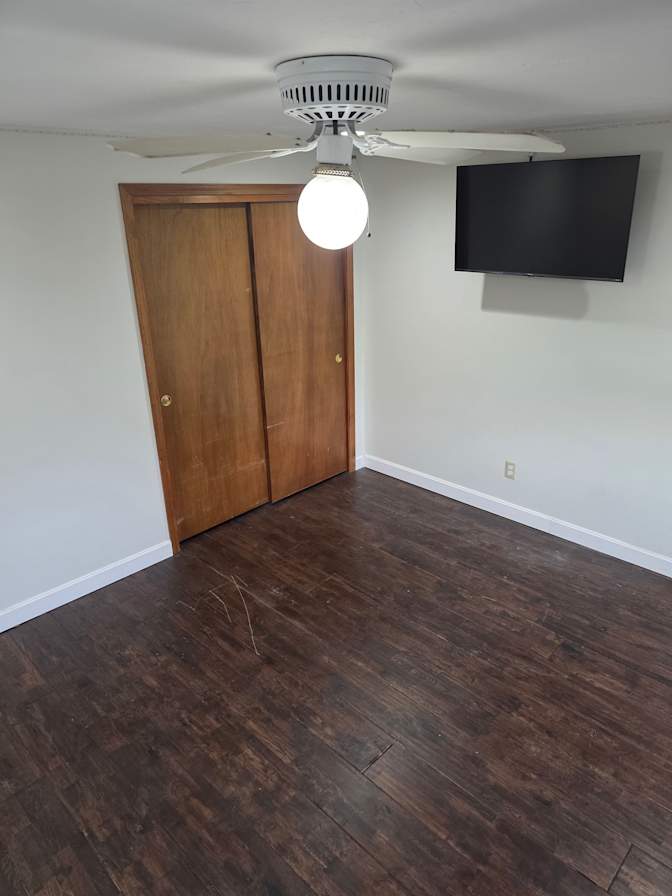 Schad's room