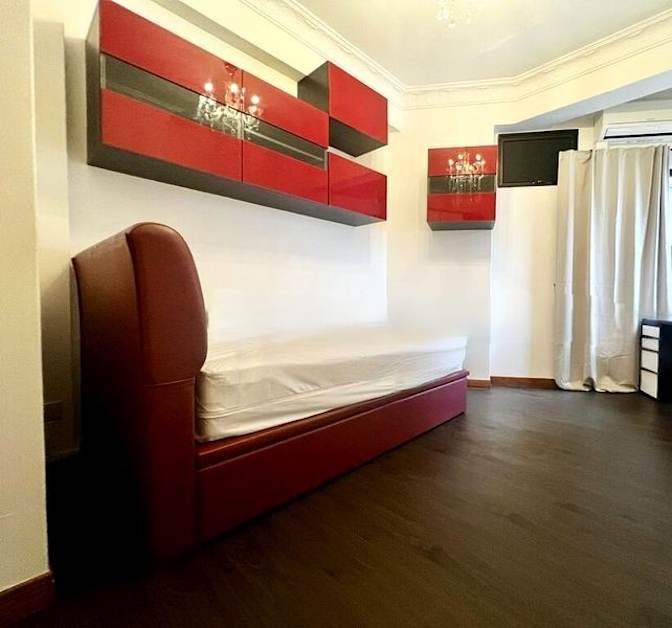 EJ's room