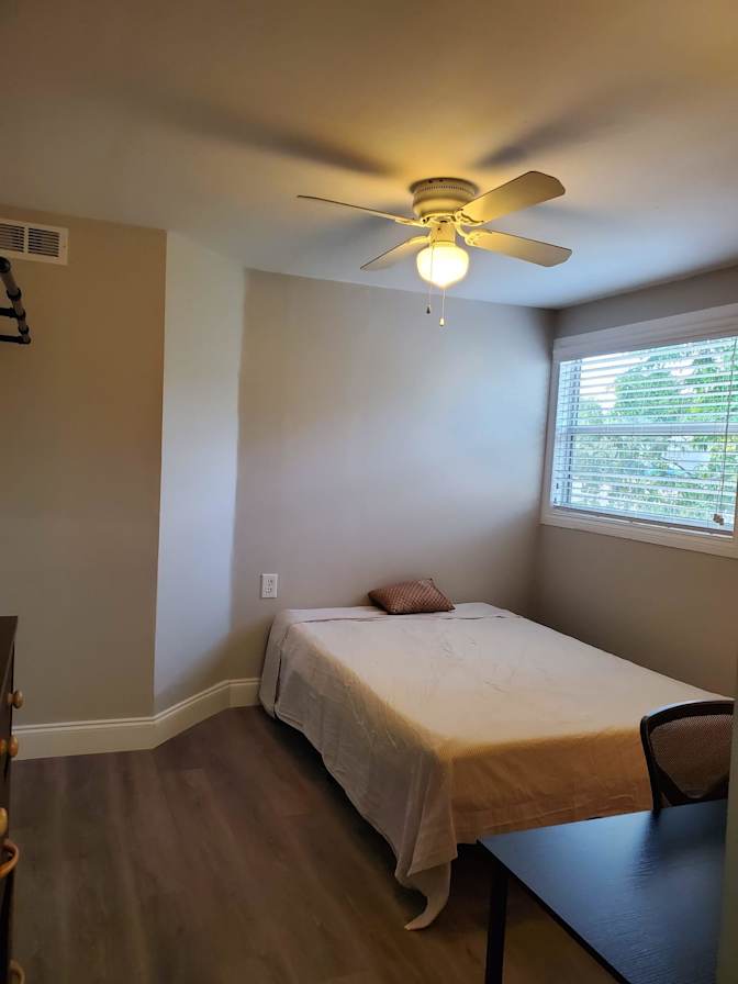 PadSplit's room