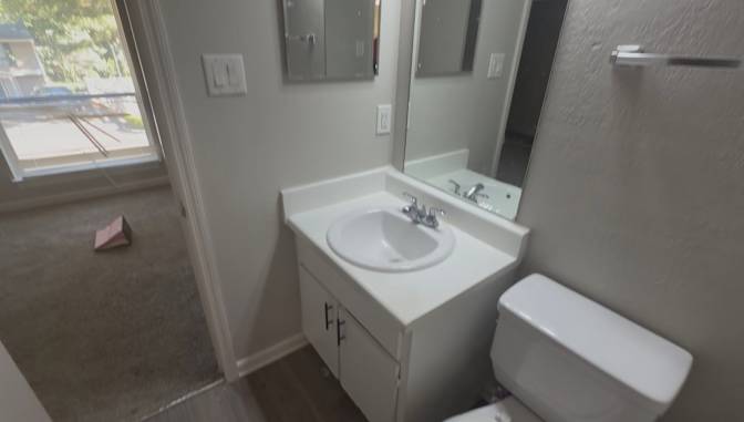 Alcove Rooms's room