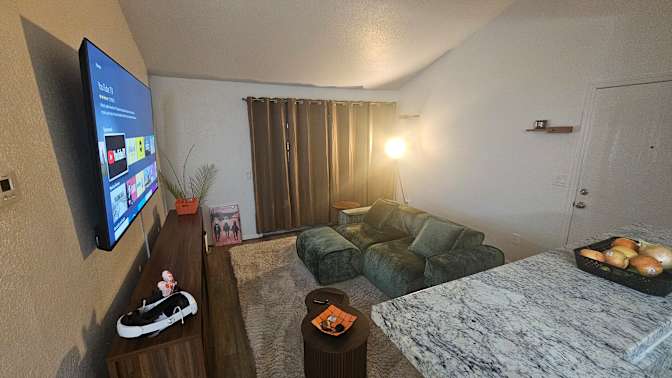 Hosea's room