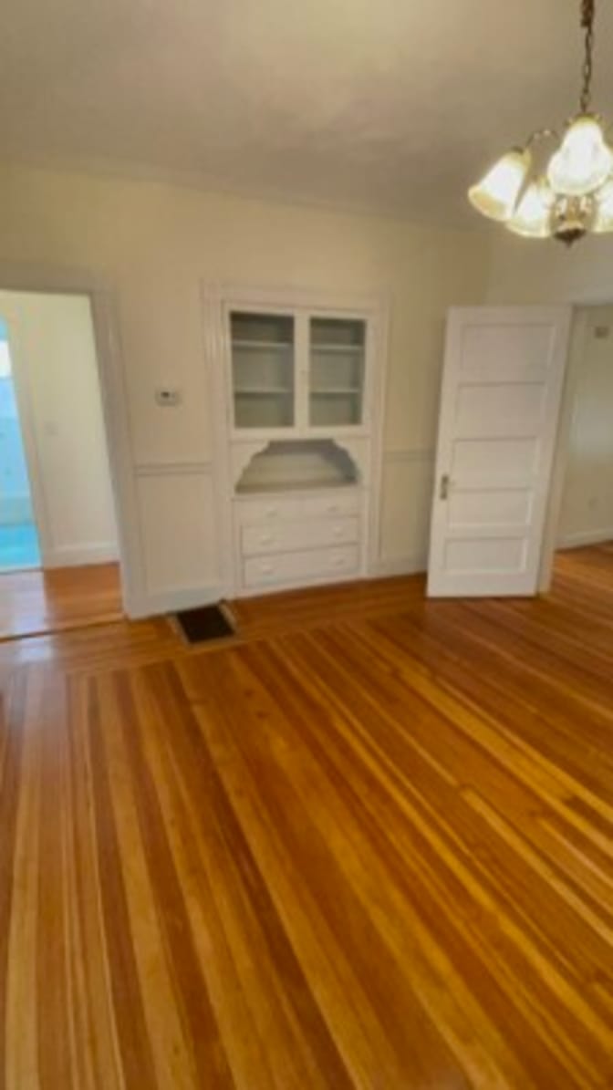 Greg's room