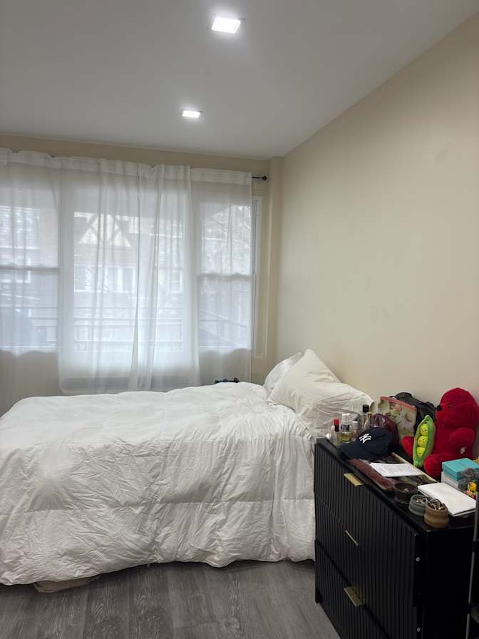 Kelaya's room