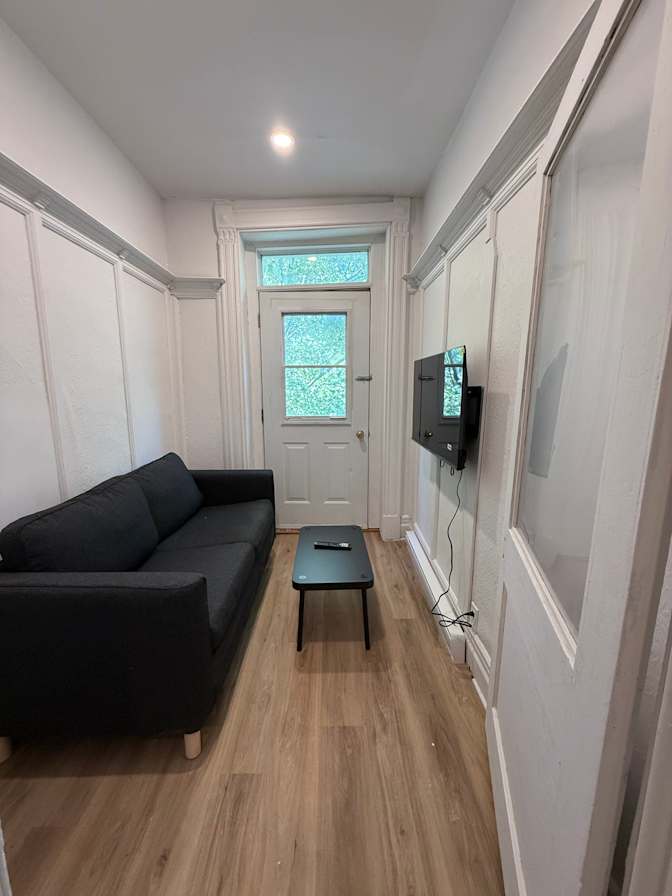 HelloMontreal's room