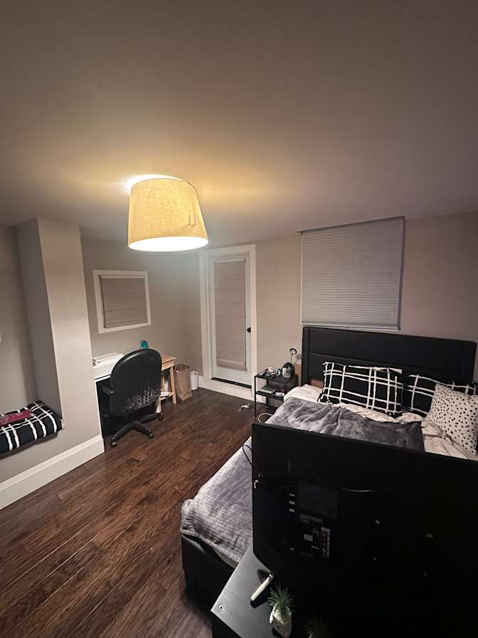 Emma's room