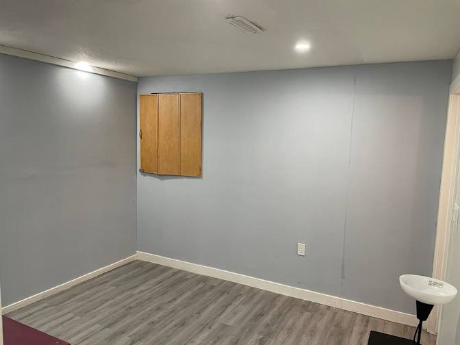 Dan's room