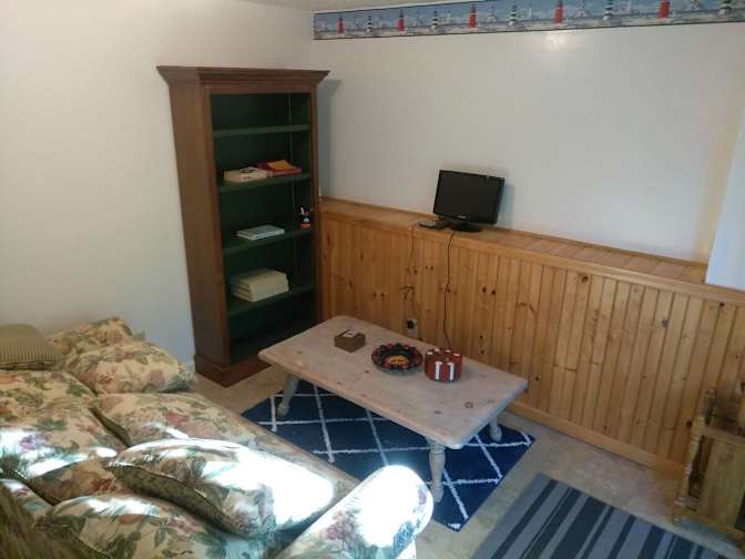JORGE LUIS's room