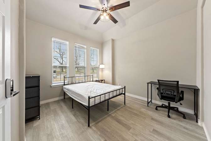 PadSplit's room