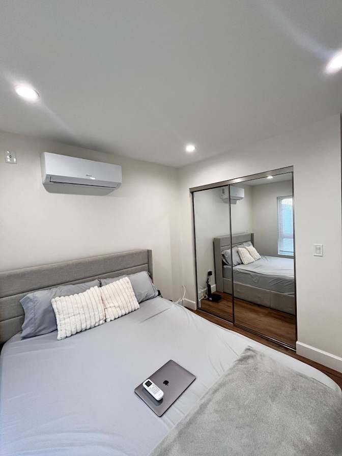 Larissa's room