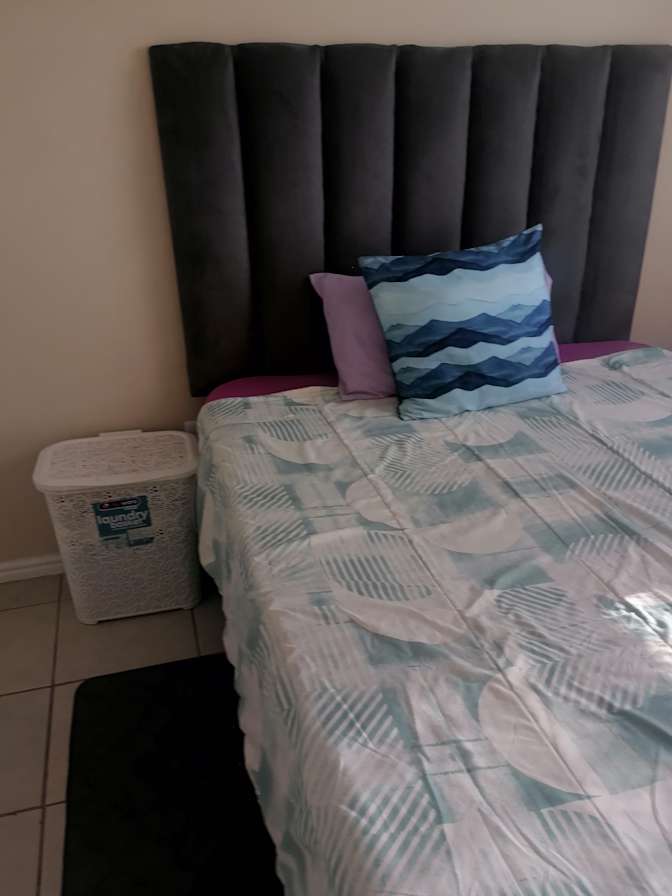 Mbali Wendy Mncadi's room