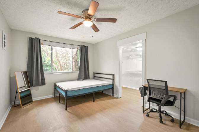 PadSplit's room