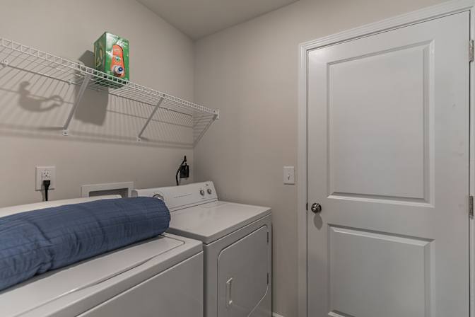 Alcove Rooms's room