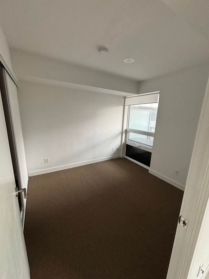 Lawrence Heights - Photo 3