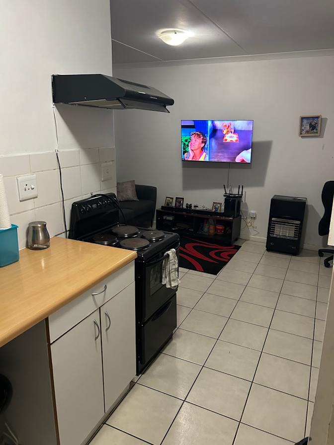 Mudau's room