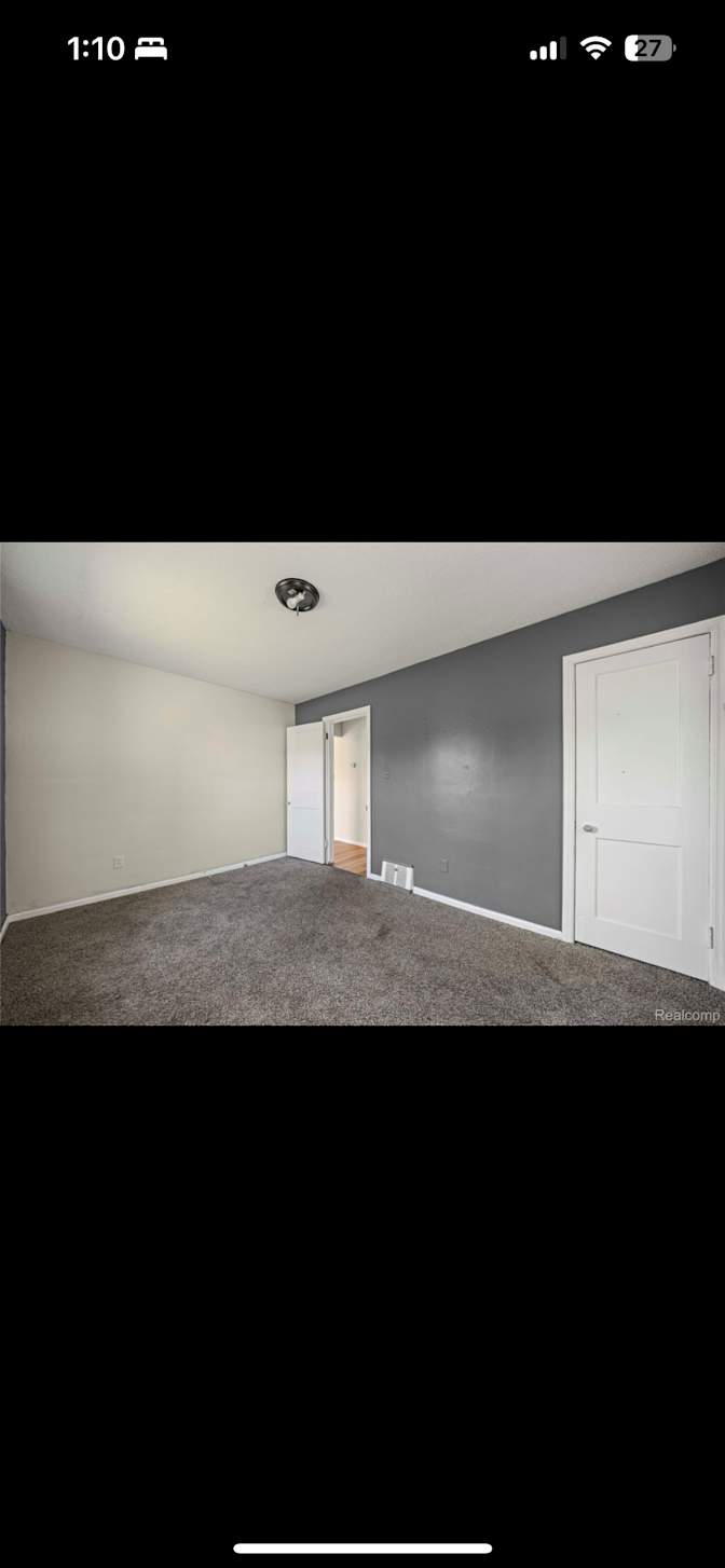 Beyza Pierre's room