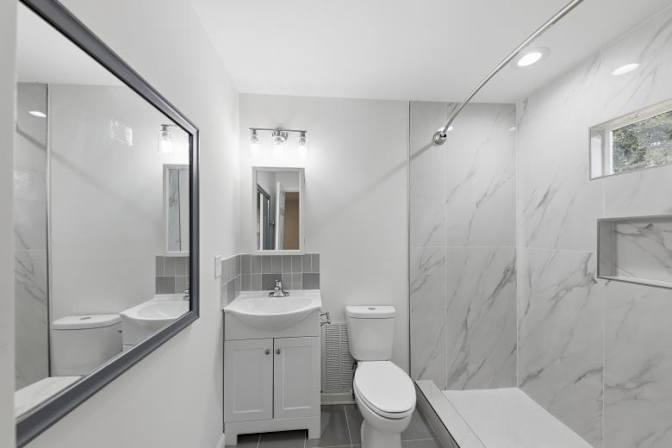 Alcove Rooms's room