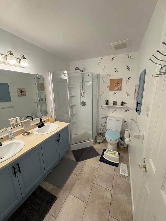 Danielle Travassos's room