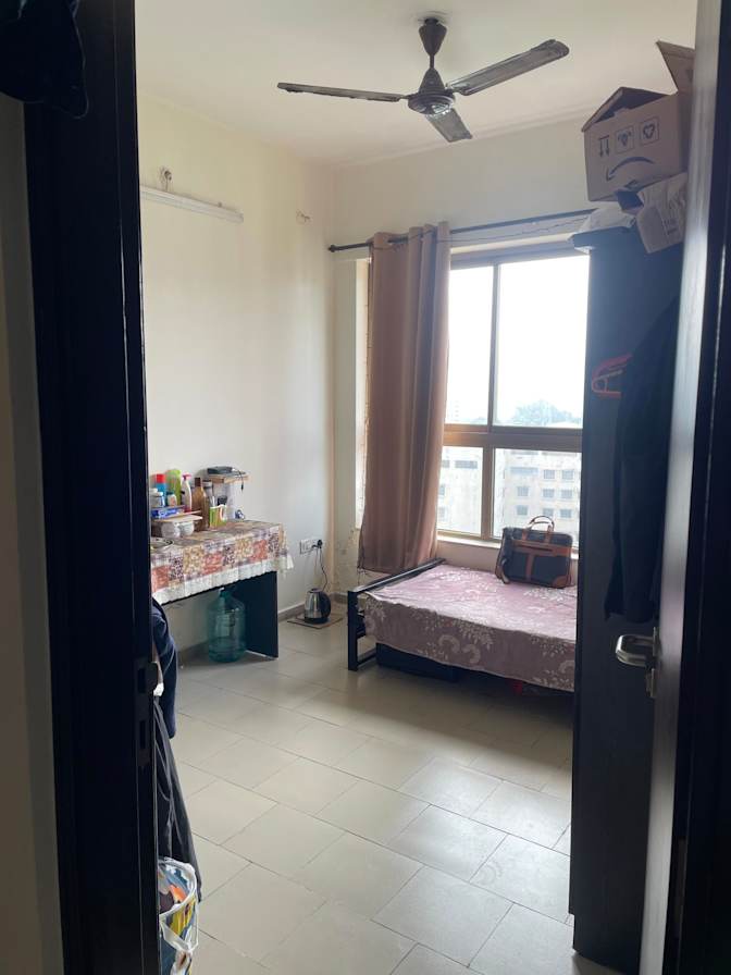 Shivam Pandey's room