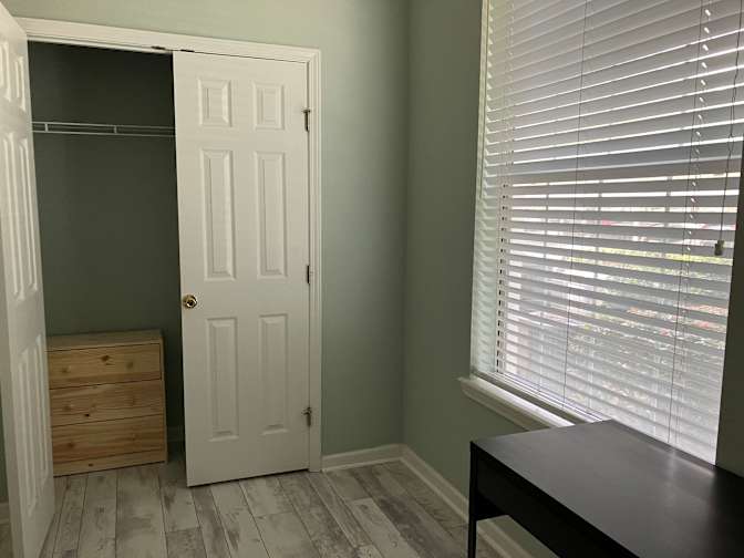 Robert Zaman's room