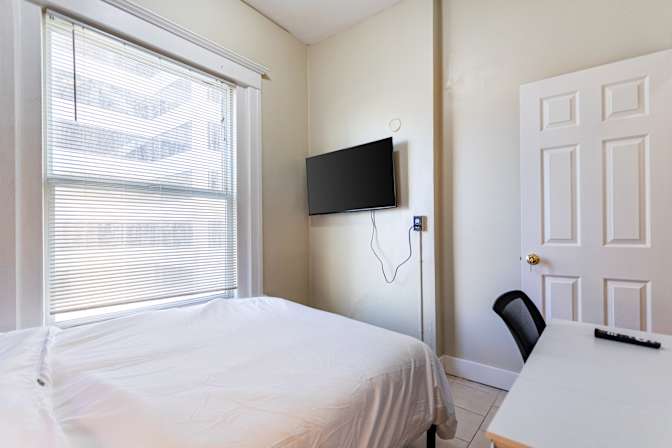 Mary Sky's room