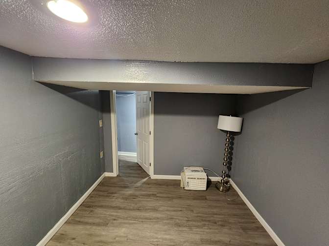 Dell's room