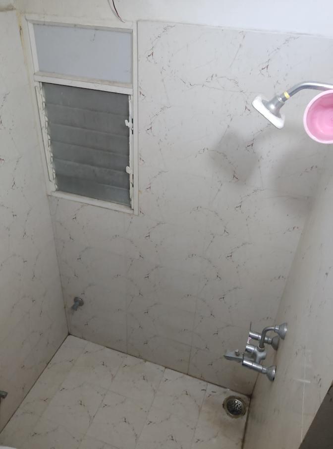Jisnu's room