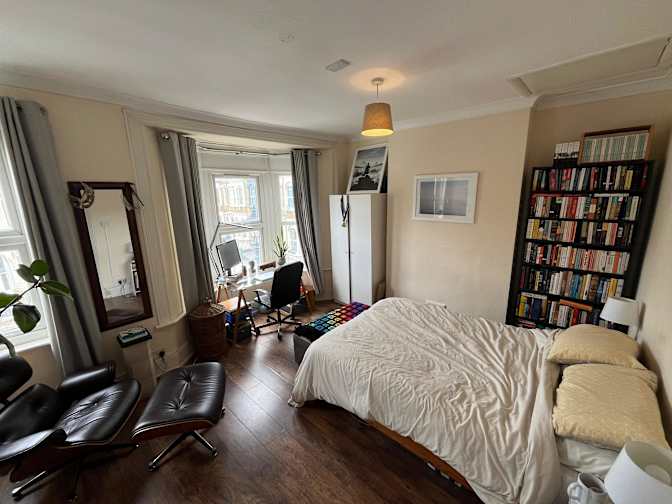 Jess Hoskins's room