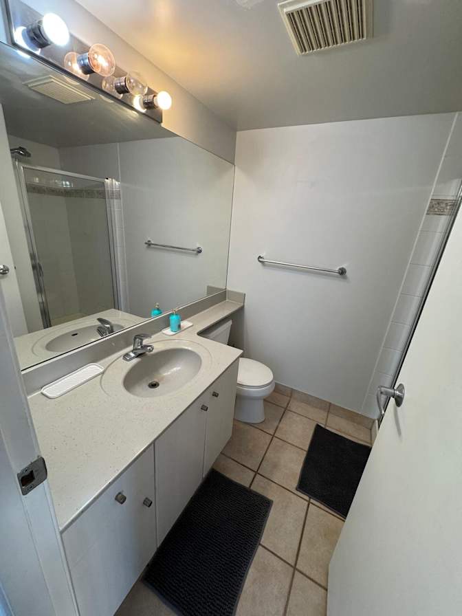 Van House's room