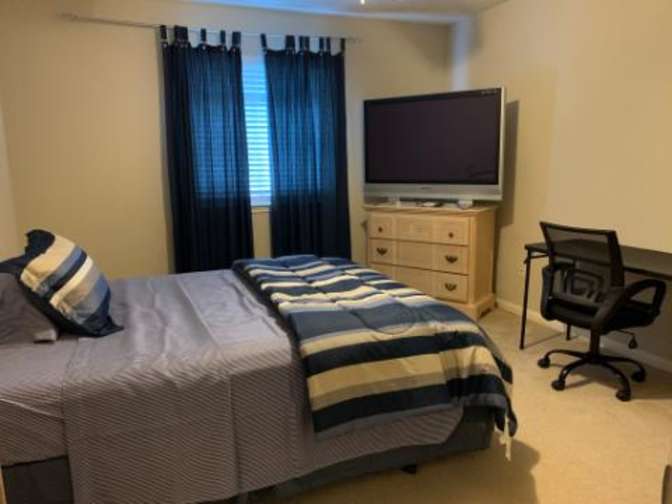 Agnes's room