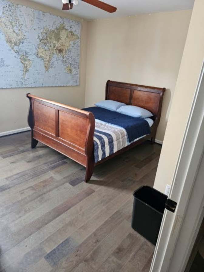 hyder's room