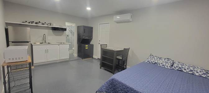 Cee's room