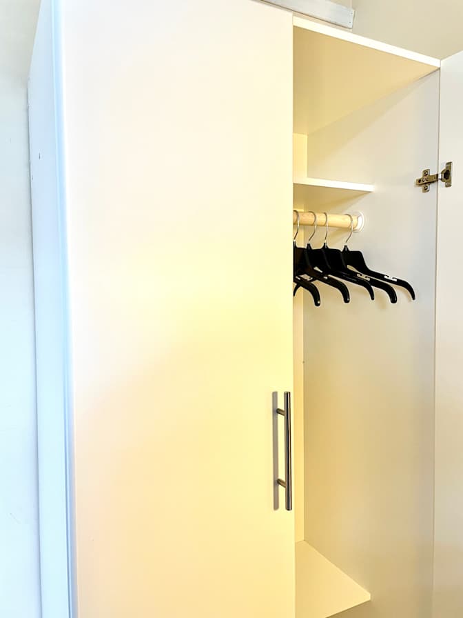 Tee Lee's room