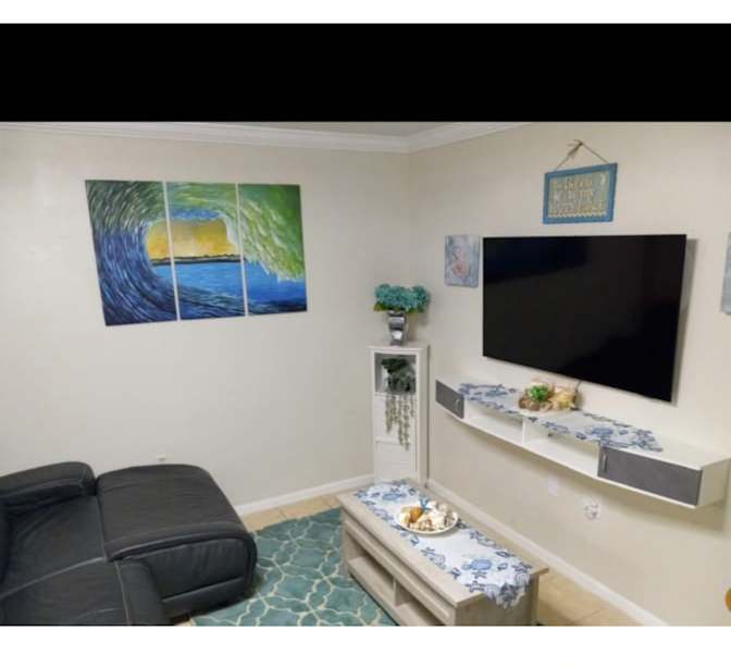 Roumelia's room