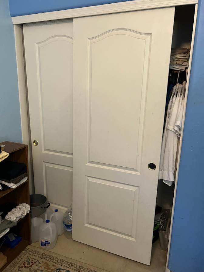 kiyoumarceFaridian's room