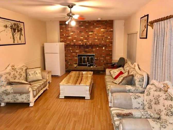 Eddy's room