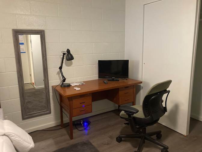 Glenn Higa's room