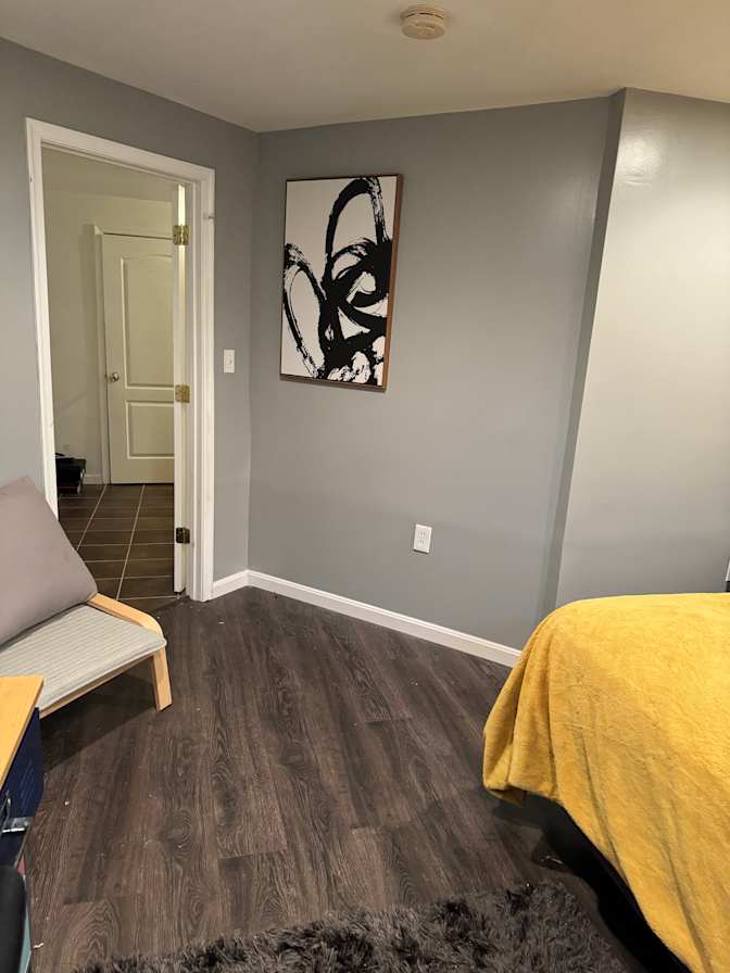 Peaches's room
