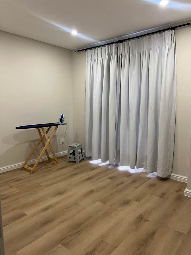 Lee's room